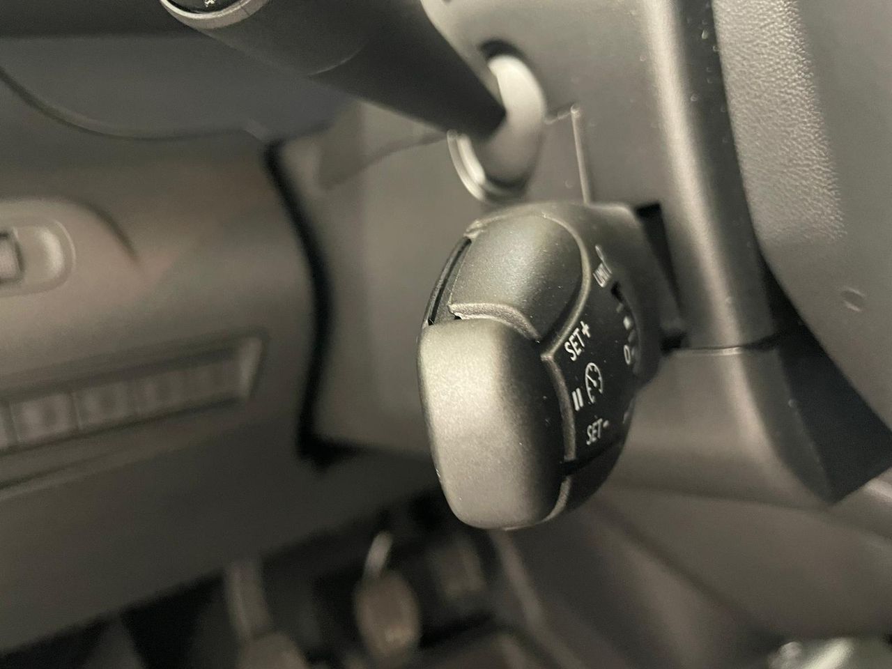 Peugeot Partner FURGON STANDARD HDI 100 - Foto 2