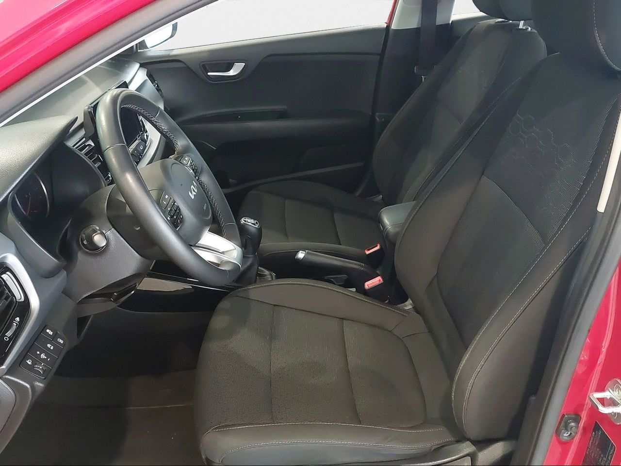 Kia Rio 1.0 T-GDi 74kW (100CV) MHEV iMT Concept - Foto 2