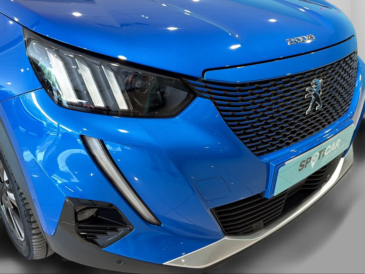 Peugeot e-2008 Eléctrico GT - Foto 2