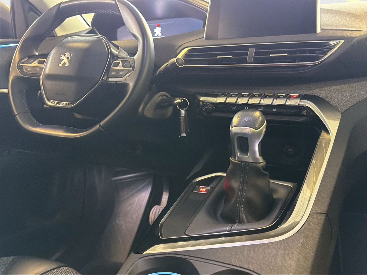 Peugeot 3008 1.2 PURETECH 96KW (130CV) ALLURE S&S - Foto 2
