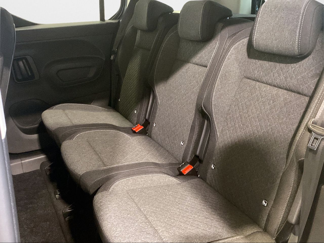 Opel Combo 100 Cv 1.5 Td S/S MT6 €6.4 ebis - Foto 2