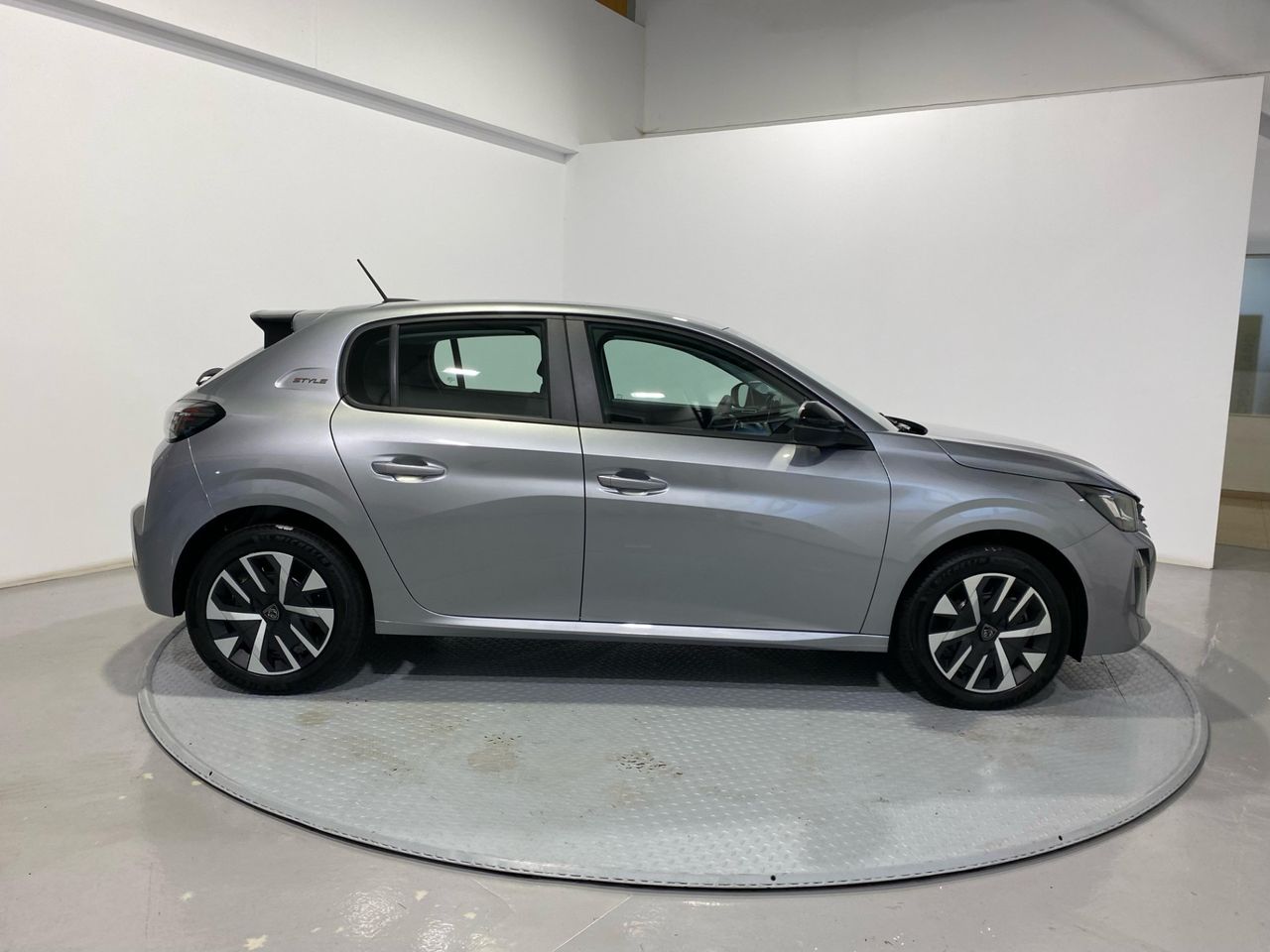 Peugeot 2008 Style Turbo 100 S&S 6 Vel MAN - Foto 2
