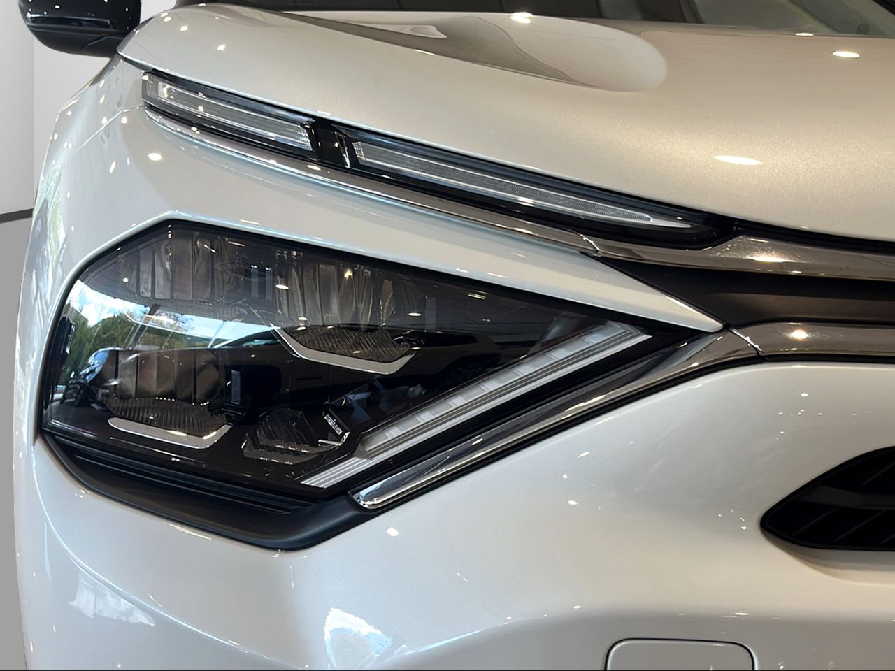 Citroën C4 PureTech 130 S&S 6v Max - Foto 2