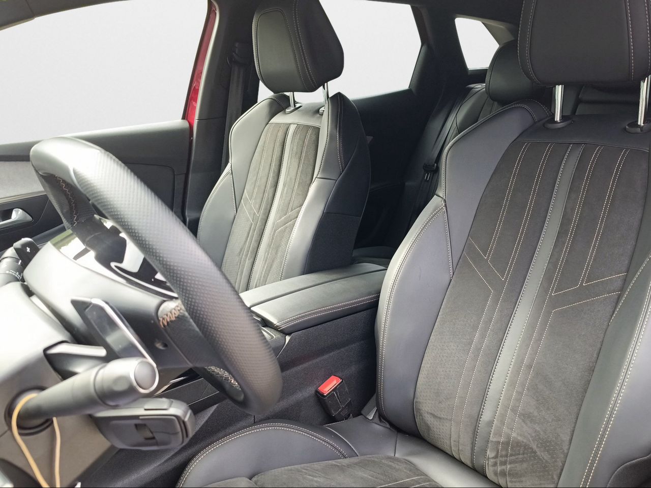 Peugeot 3008 1.5 BlueHDi 96kW S&S GT EAT8 - Foto 2