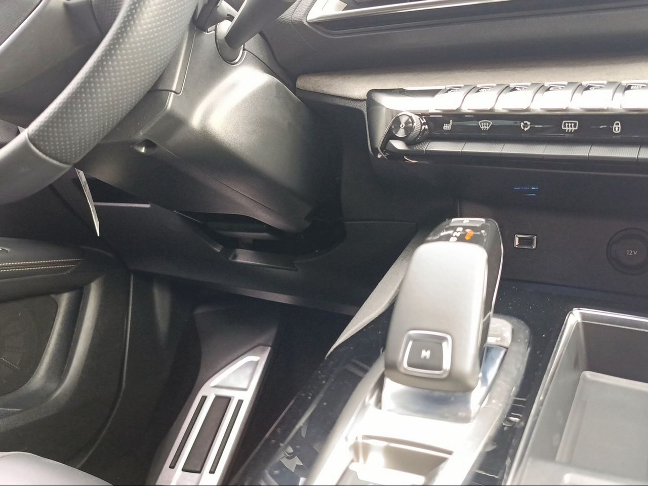 Peugeot 3008 1.5 BlueHDi 96kW S&S GT EAT8 - Foto 2