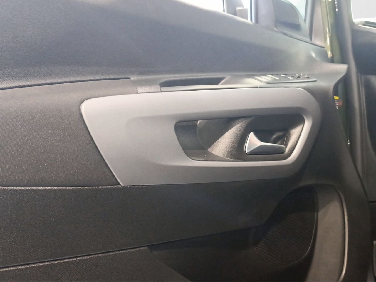 Citroën Berlingo M Max Diésel 130CV Automático - Foto 2