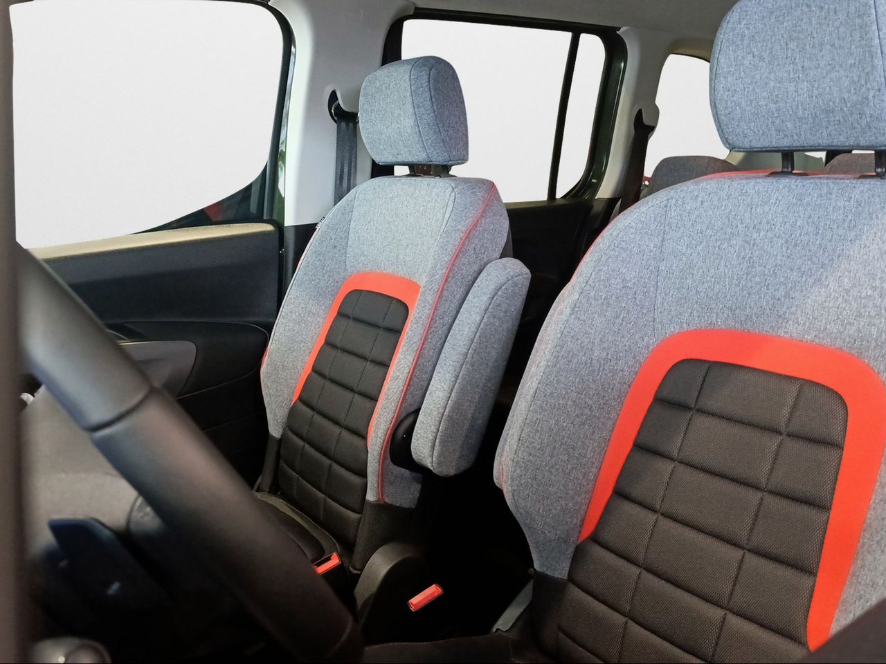 Citroën Berlingo M Max Diésel 130CV Automático - Foto 2