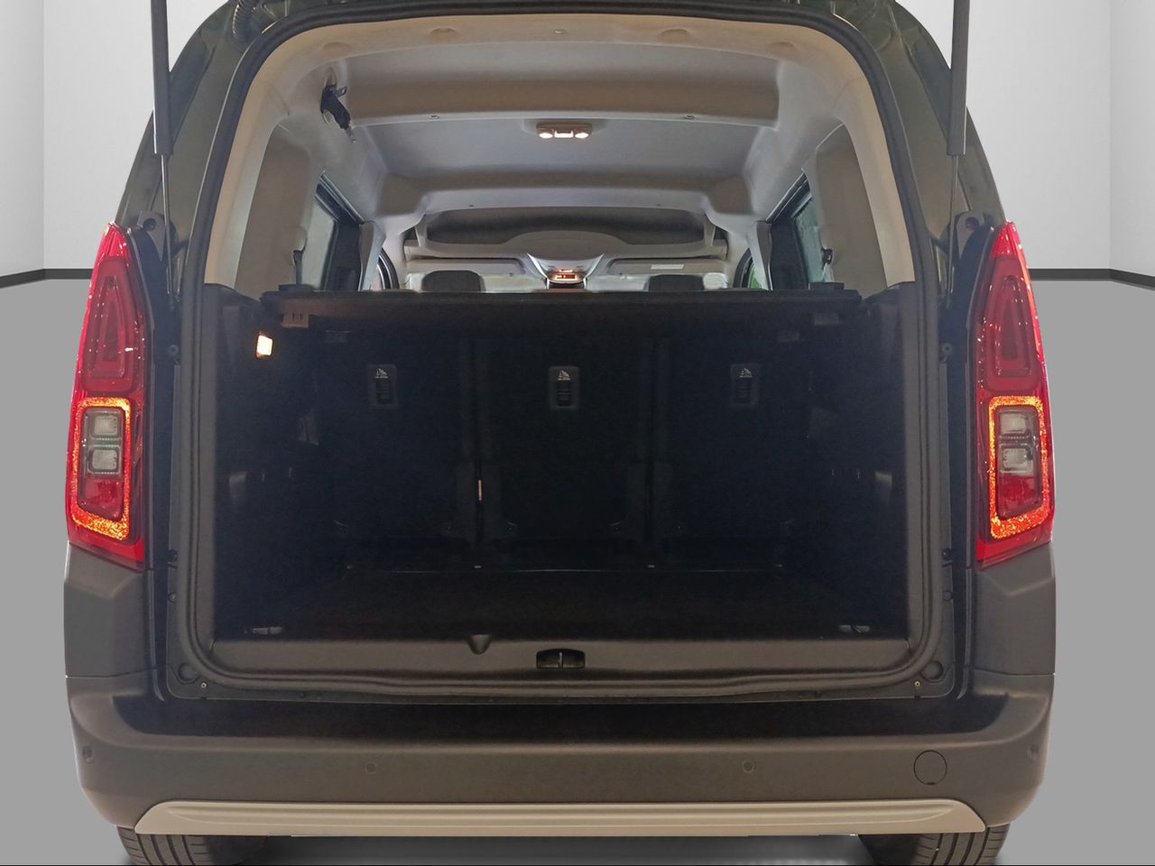 Citroën Berlingo M Max Diésel 130CV Automático - Foto 2