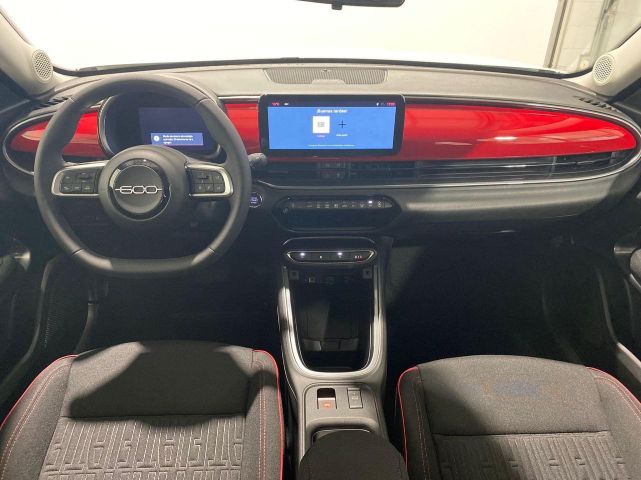 Fiat 600 600e RED 54kwh 115kw (156cv) - Foto 2