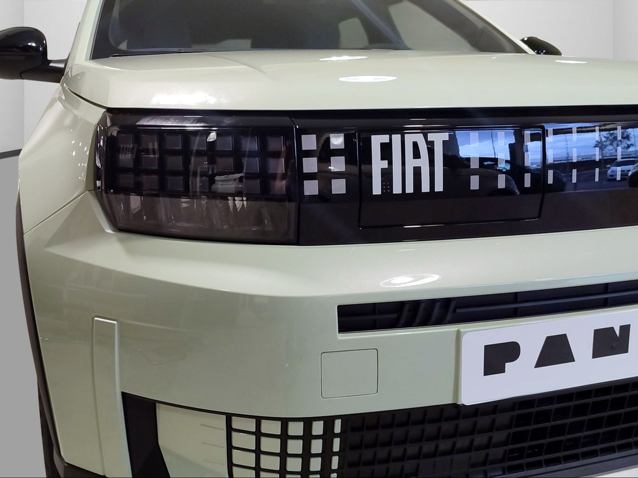 Fiat Grande Panda E ICON 44kWh 83kW (113cv) - Foto 2