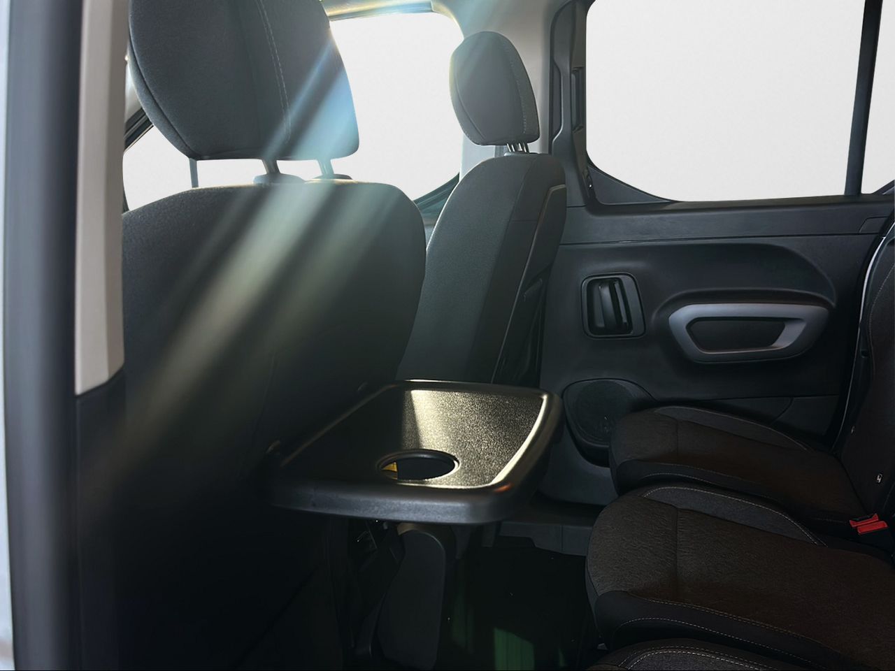 Opel Combo 100 Cv 1.5 Td S/S MT6 €6.4 - Foto 2