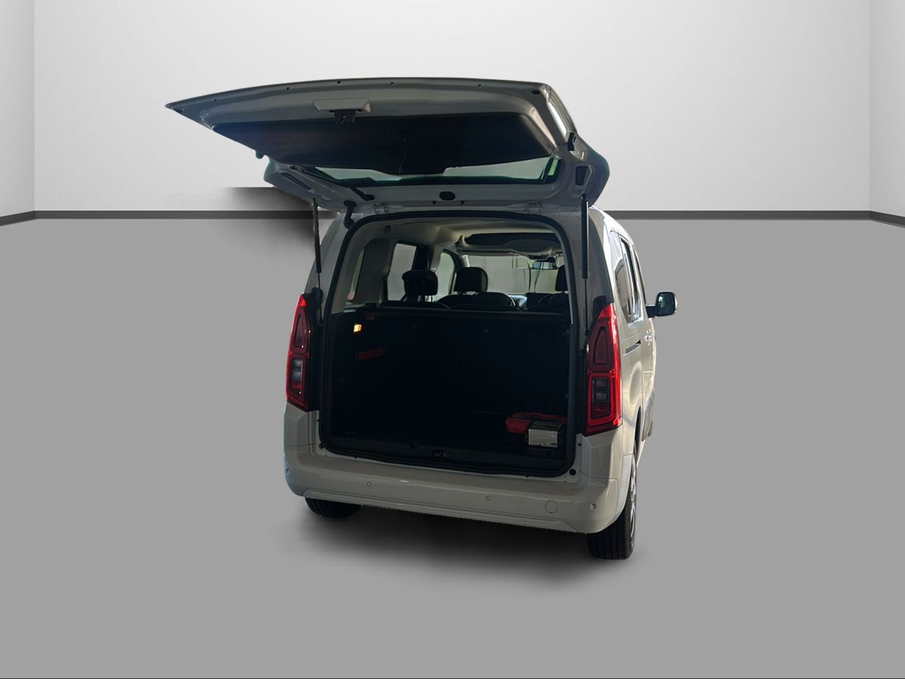 Opel Combo 100 Cv 1.5 Td S/S MT6 €6.4 - Foto 2