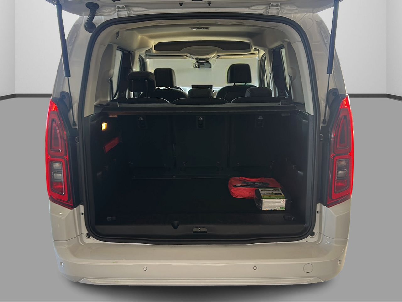 Opel Combo 100 Cv 1.5 Td S/S MT6 €6.4 - Foto 2