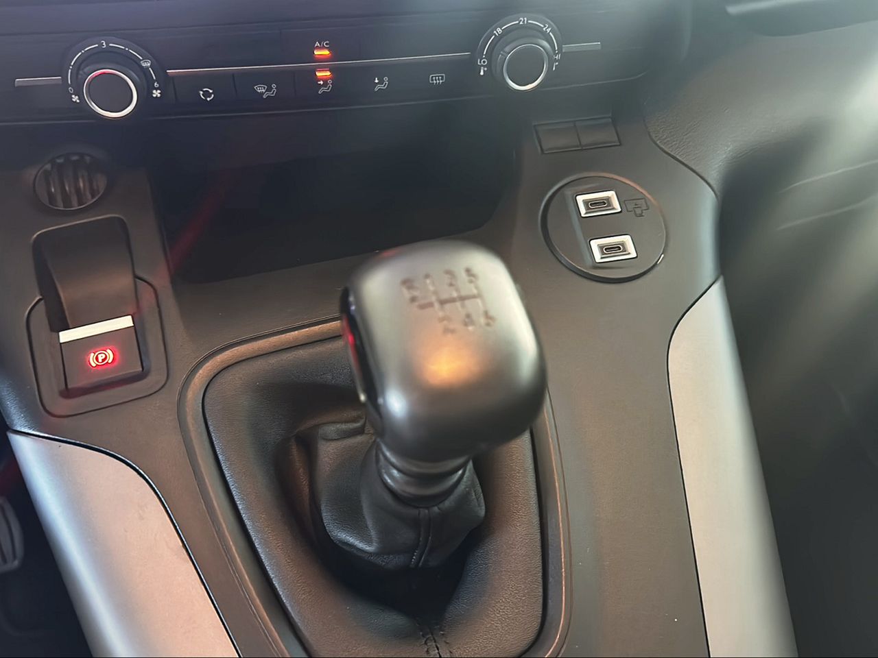 Opel Combo 100 Cv 1.5 Td S/S MT6 €6.4 - Foto 2