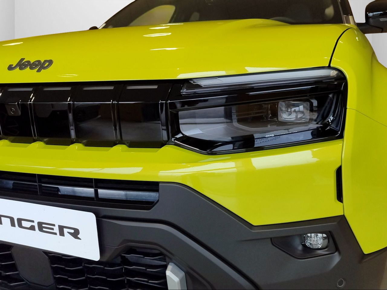 Jeep Avenger Full Electric 115kW (156CV) Summit - Foto 2