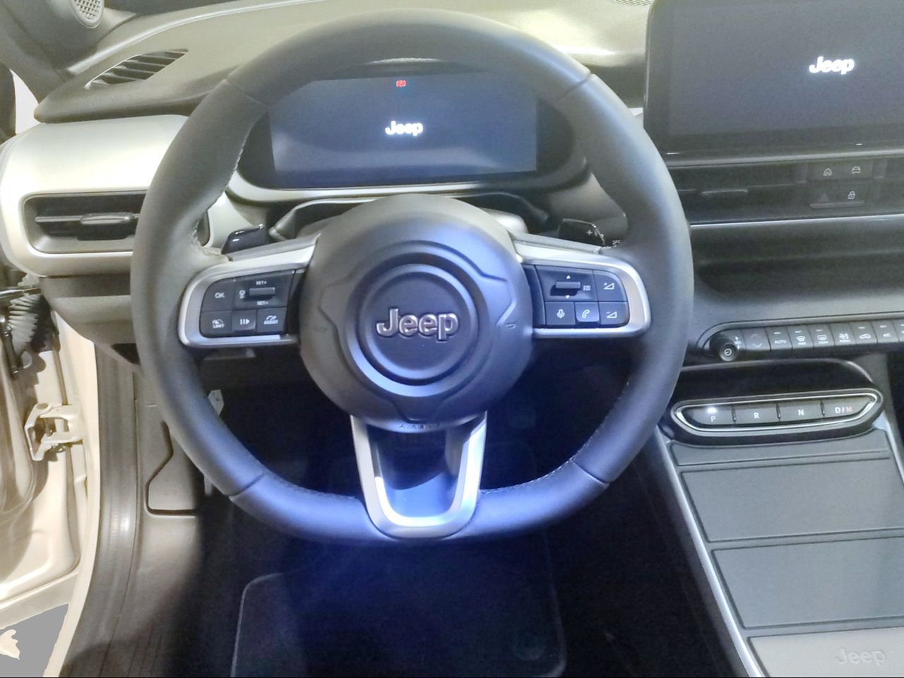 Jeep Avenger 1.2 eHybrid 4xe 107kW (145CV) Overland - Foto 2