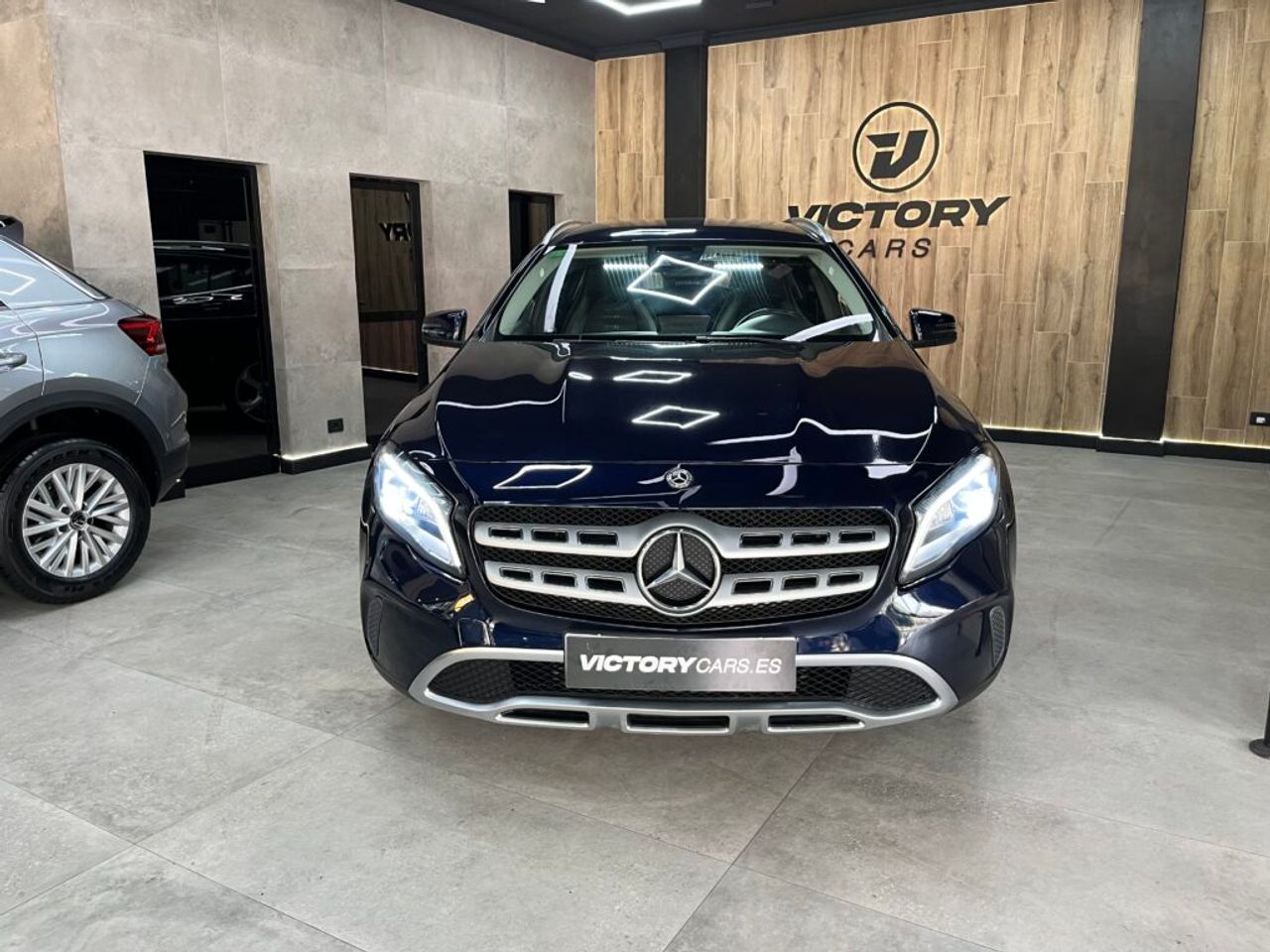 mercedes gla 2018 / foto grande (2)