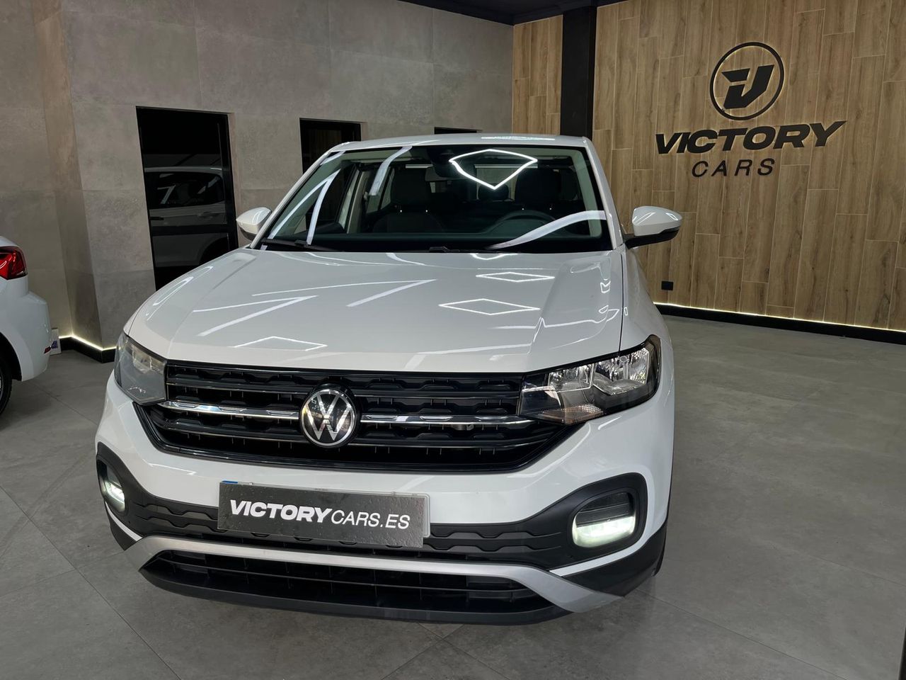 Volkswagen tcross 2021  de segunda mano - volkswagen t-cross 2021 /