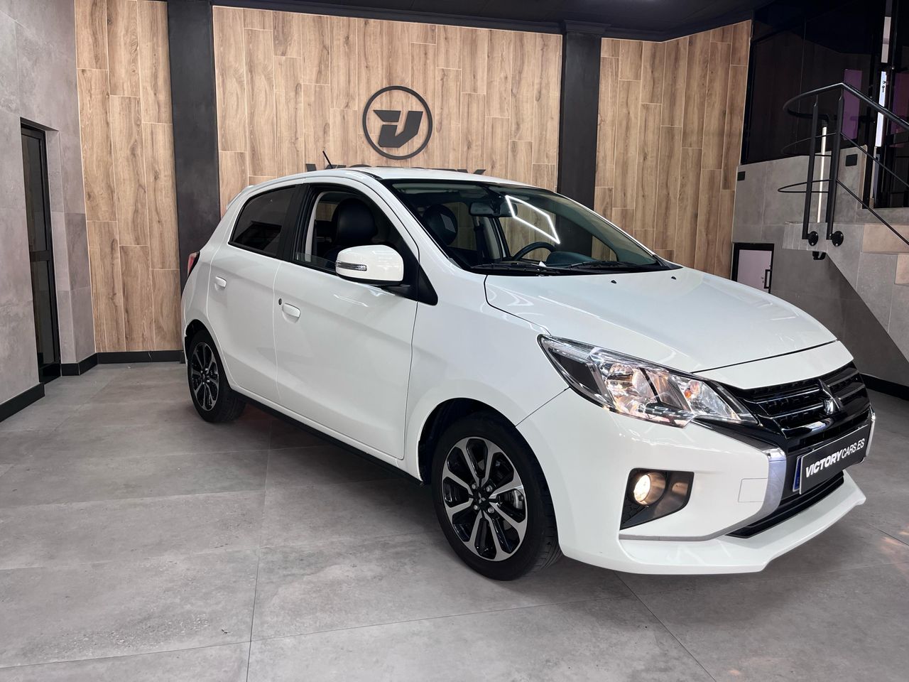 mitsubishi space star 2022 / foto grande (3)