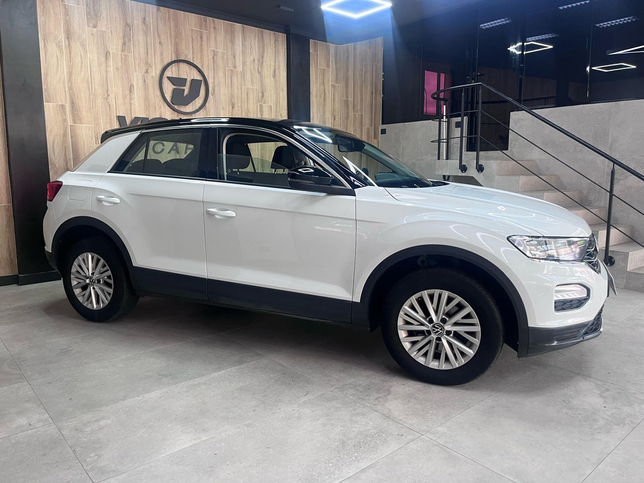 volkswagen t-roc 2021 / foto grande (3)