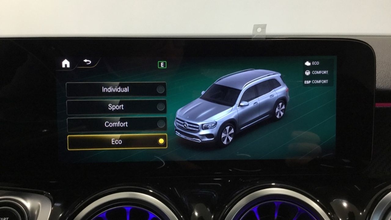 Mercedes Clase GLB 200 d AMG Line (EURO 6d) - foto 20