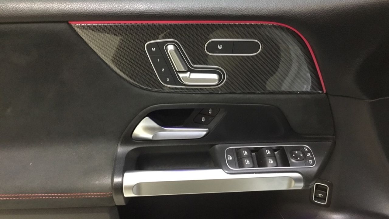 Mercedes Clase GLB 200 d AMG Line (EURO 6d) - foto 16