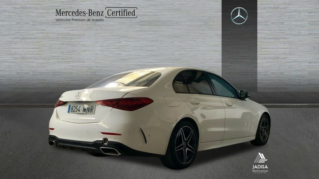 mercedes clase c 2024 / foto grande (2)