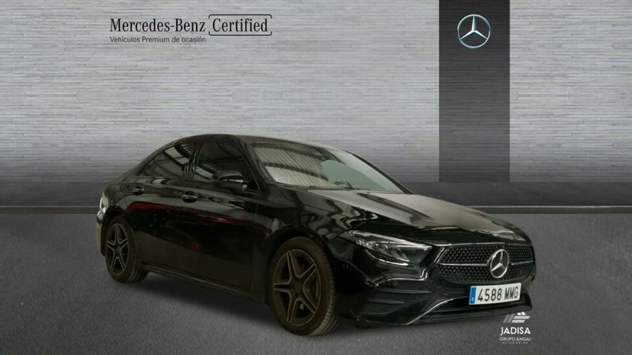 mercedes clase a 2023 / foto grande (3)