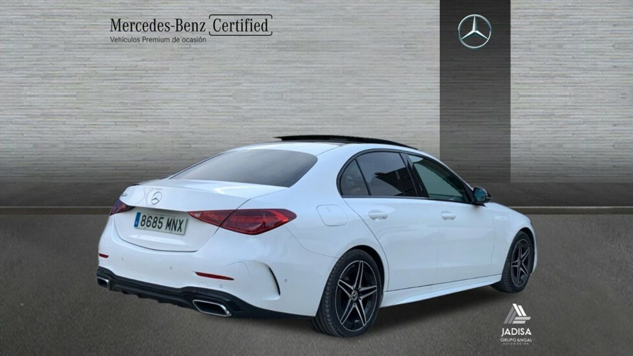 mercedes clase c 2024 / foto grande (2)