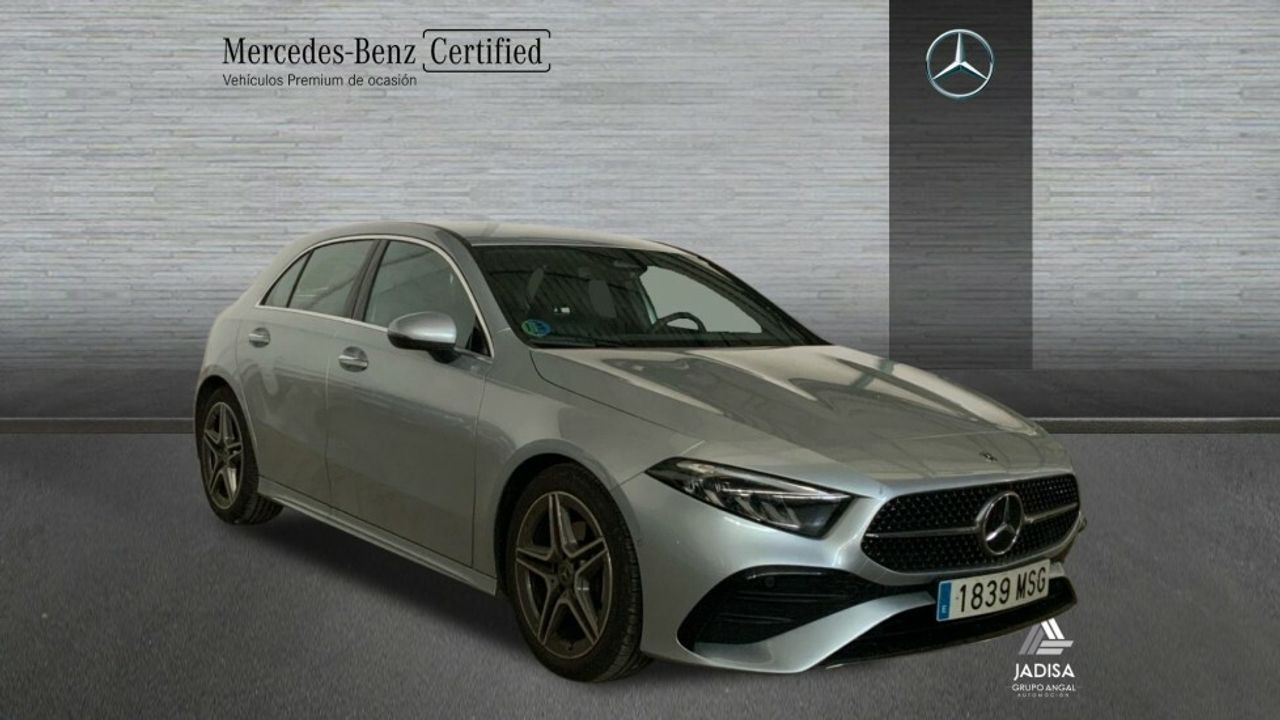 mercedes clase a 2024 / foto grande (3)