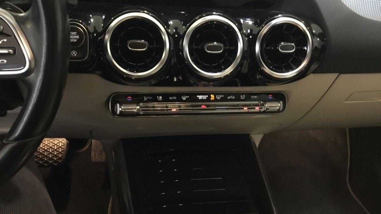 Mercedes GLA 200 d Progressive (EURO 6d) - foto 15