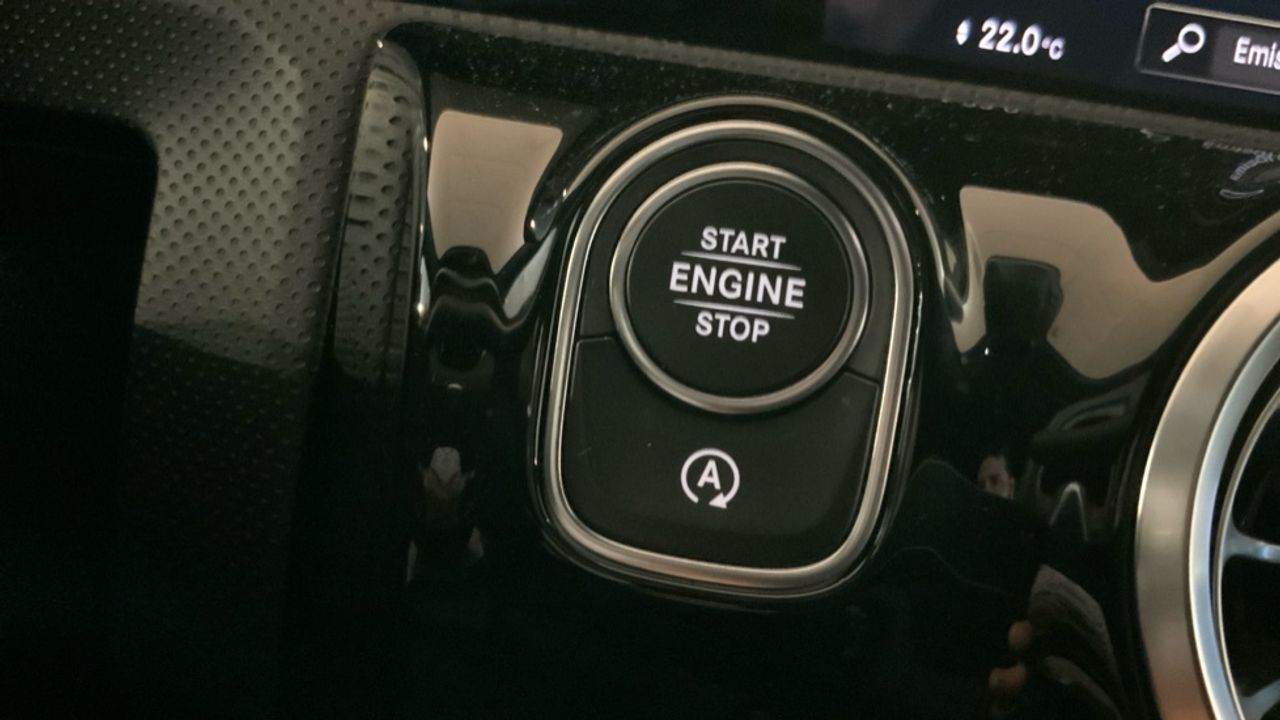 Mercedes CLA 180 AMG Line (EURO 6d) - foto 21