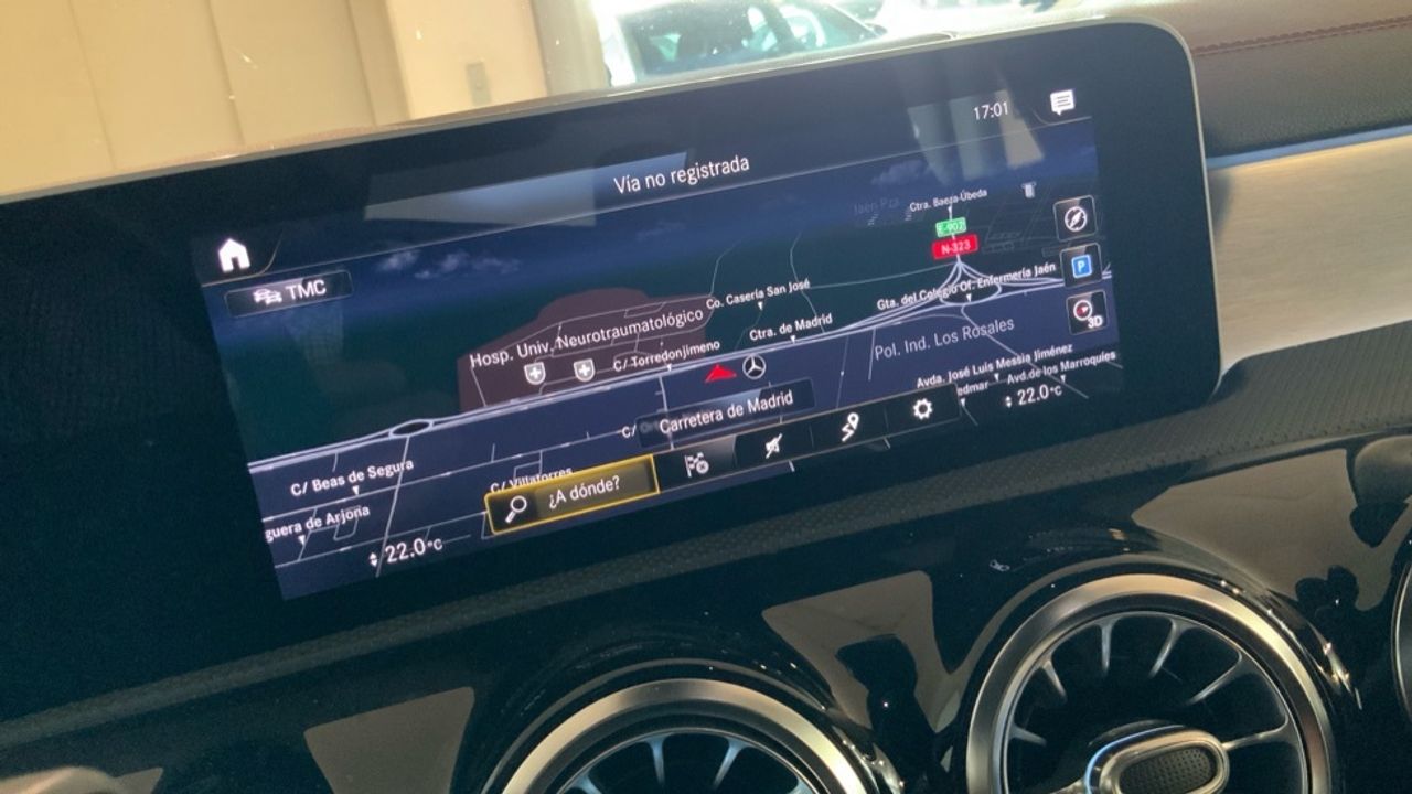 Mercedes CLA 180 AMG Line (EURO 6d) - foto 25