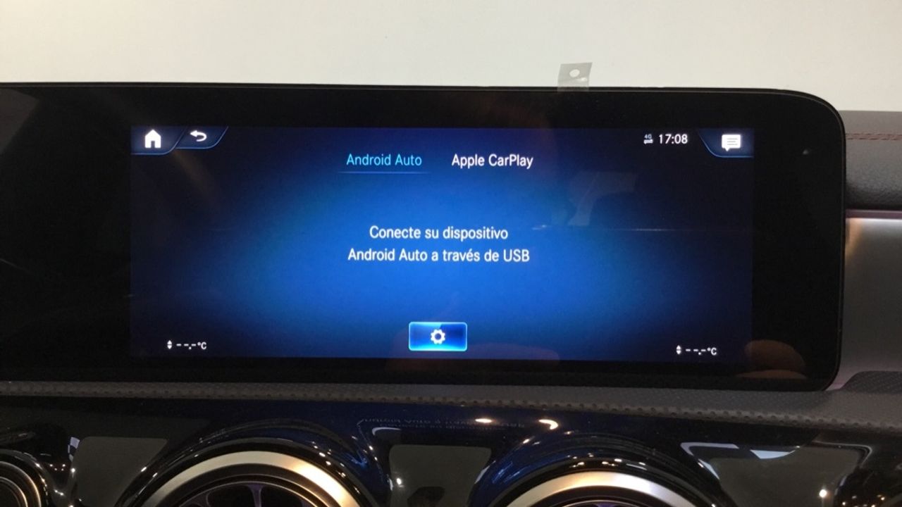 Mercedes CLA 180 AMG Line (EURO 6d) - foto 23