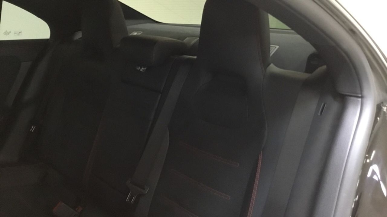 Mercedes CLA 180 AMG Line (EURO 6d) - foto 11