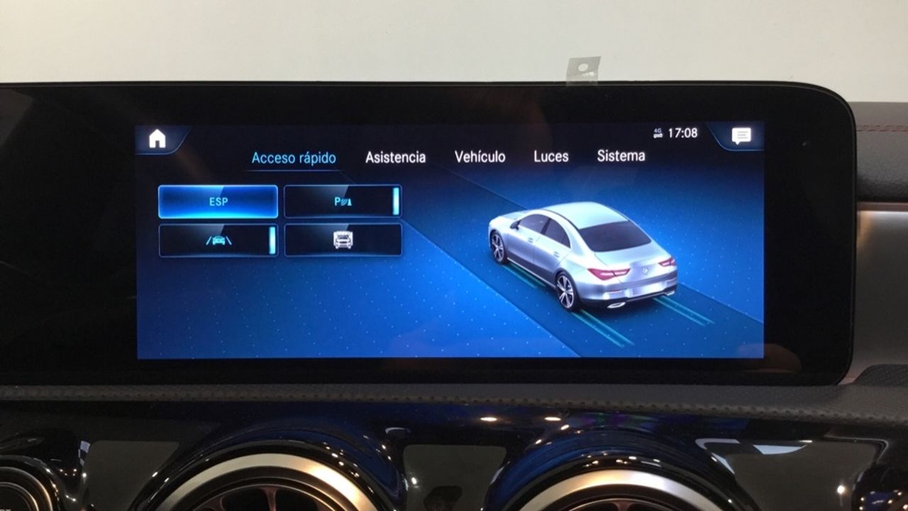 Mercedes CLA 180 AMG Line (EURO 6d) - foto 24