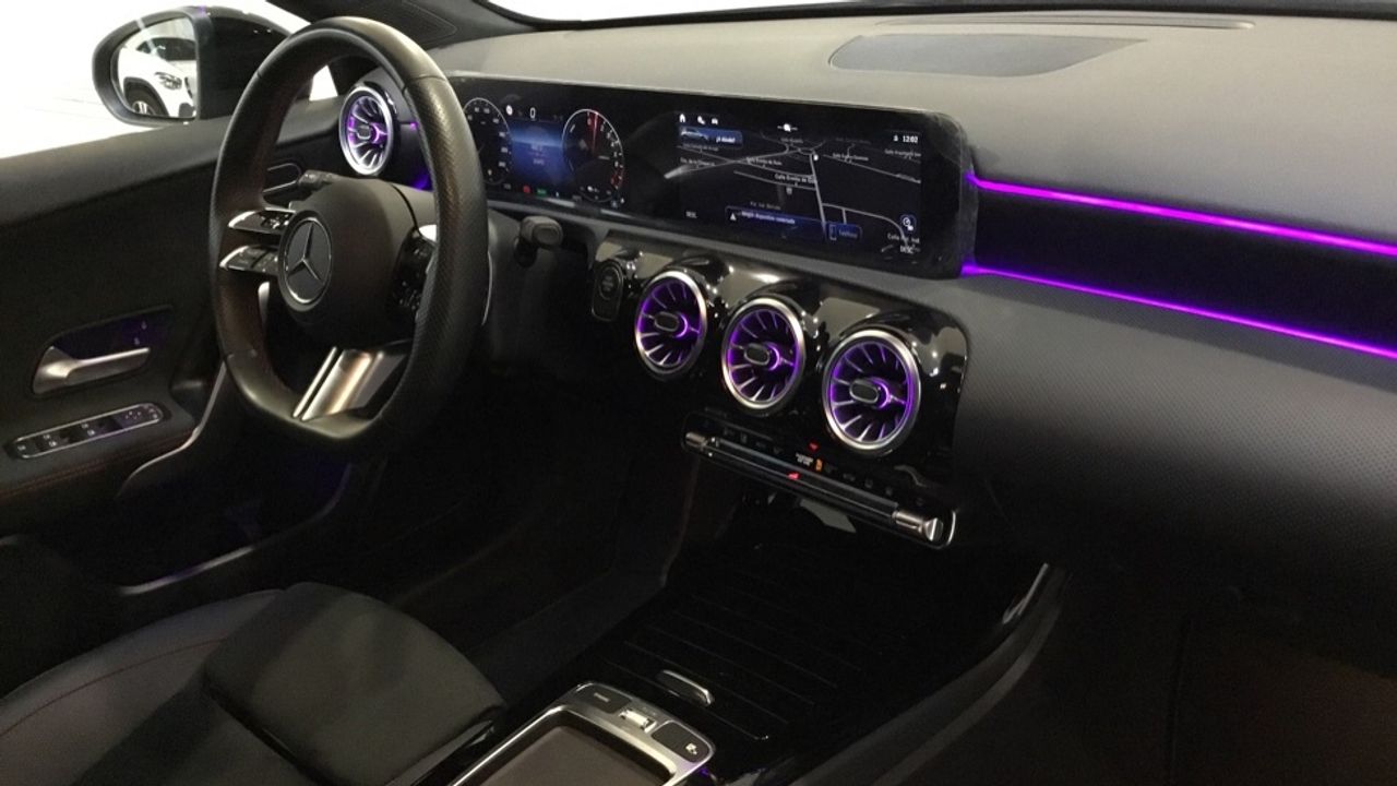 Mercedes Clase A 250 e AMG Line (EURO 6e) - foto 10