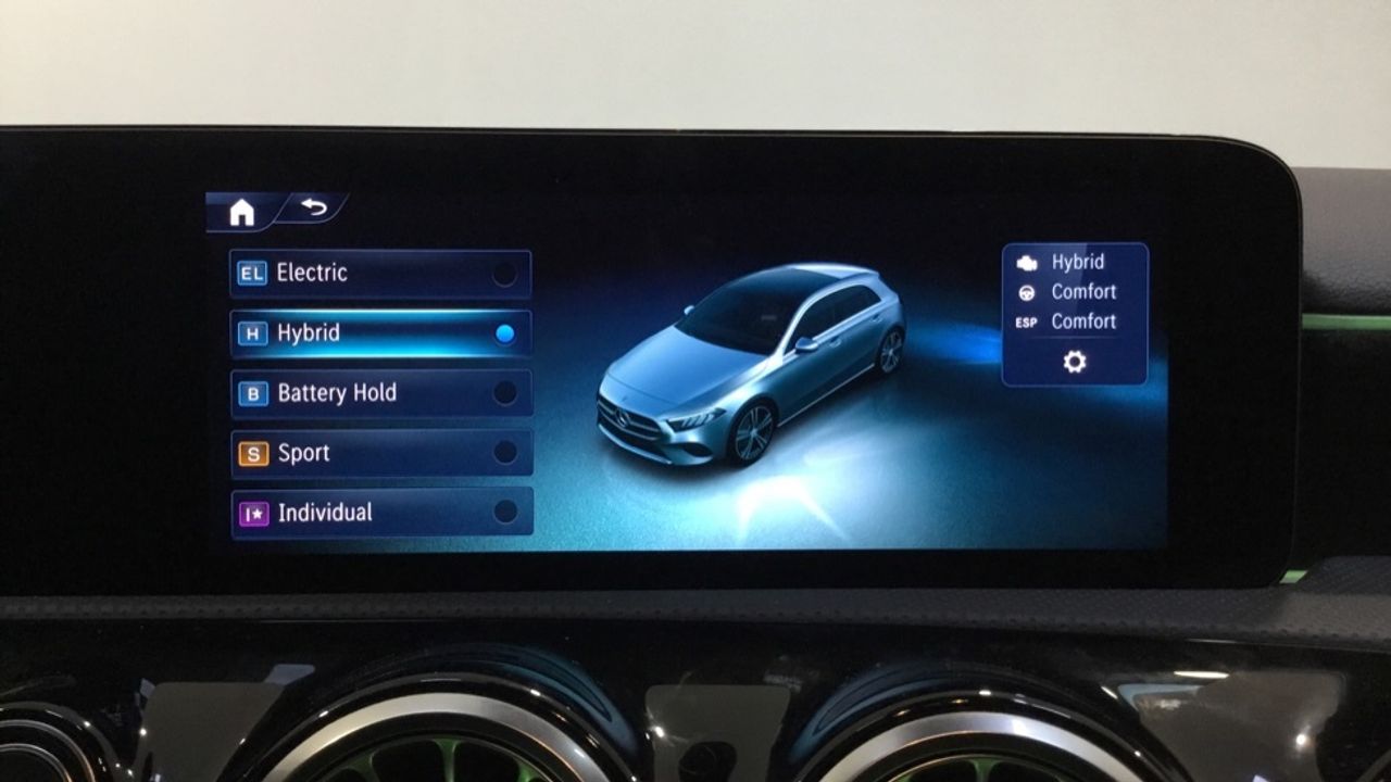 Mercedes Clase A 250 e AMG Line (EURO 6e) - foto 17