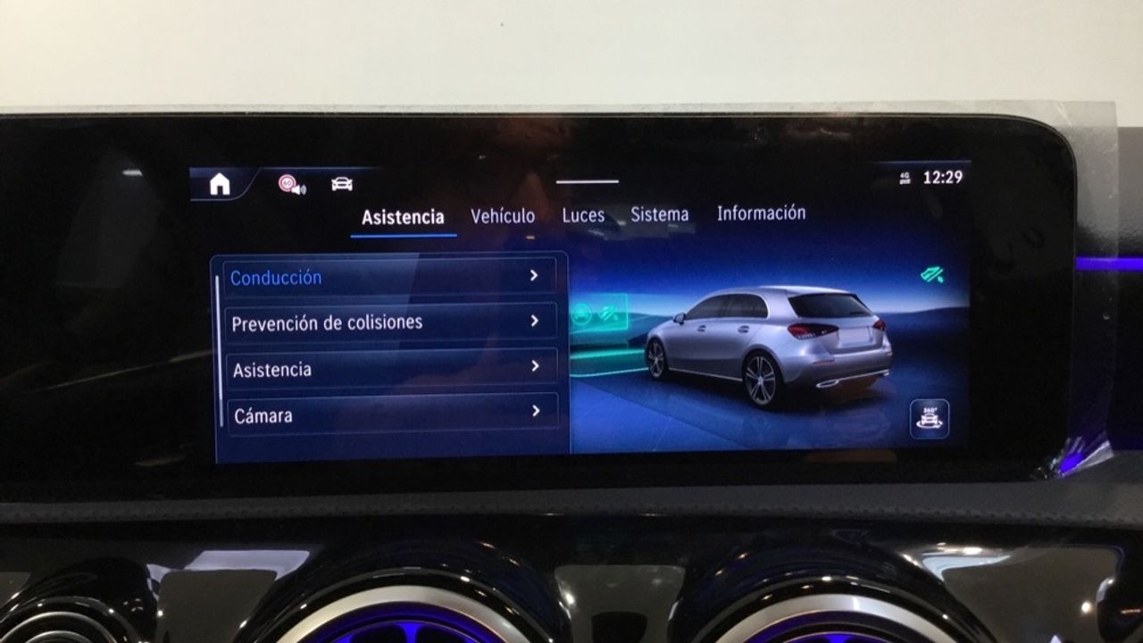 Mercedes Clase A 250 e AMG Line (EURO 6e) - foto 23