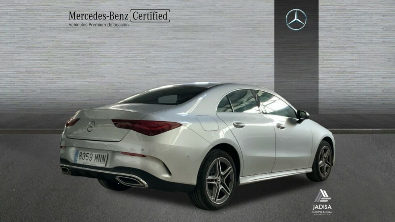 mercedes cla 2024 / foto grande (2)