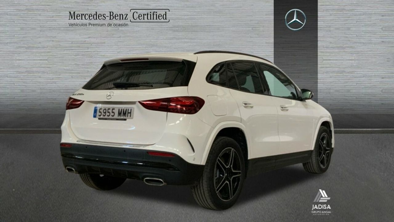 mercedes gla 2023 / foto grande (2)