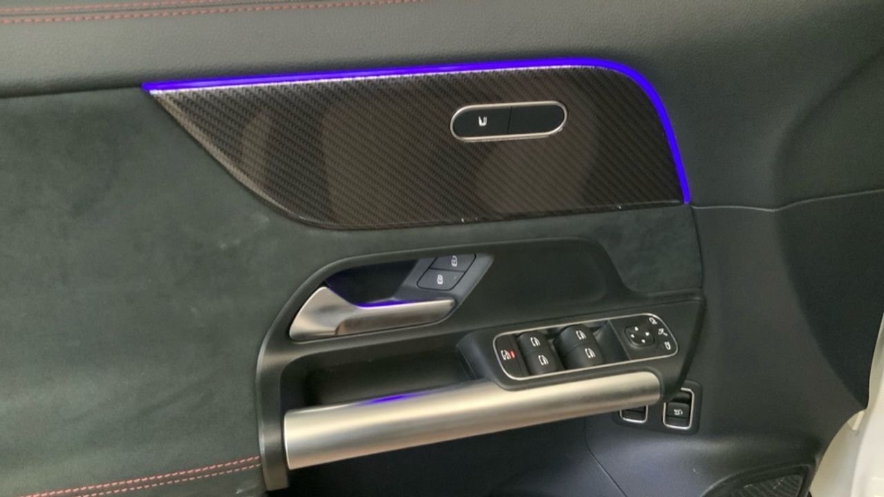 Mercedes GLA 250 e AMG Line (EURO 6d) - foto 19