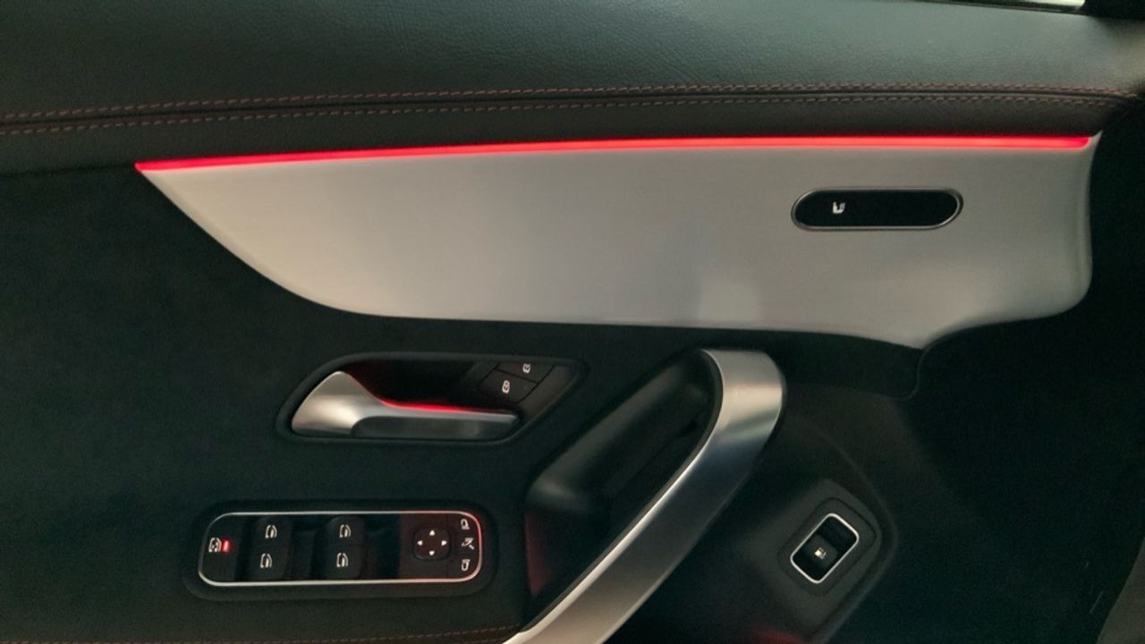 Mercedes CLA 250 e AMG Line (EURO 6d) - foto 17