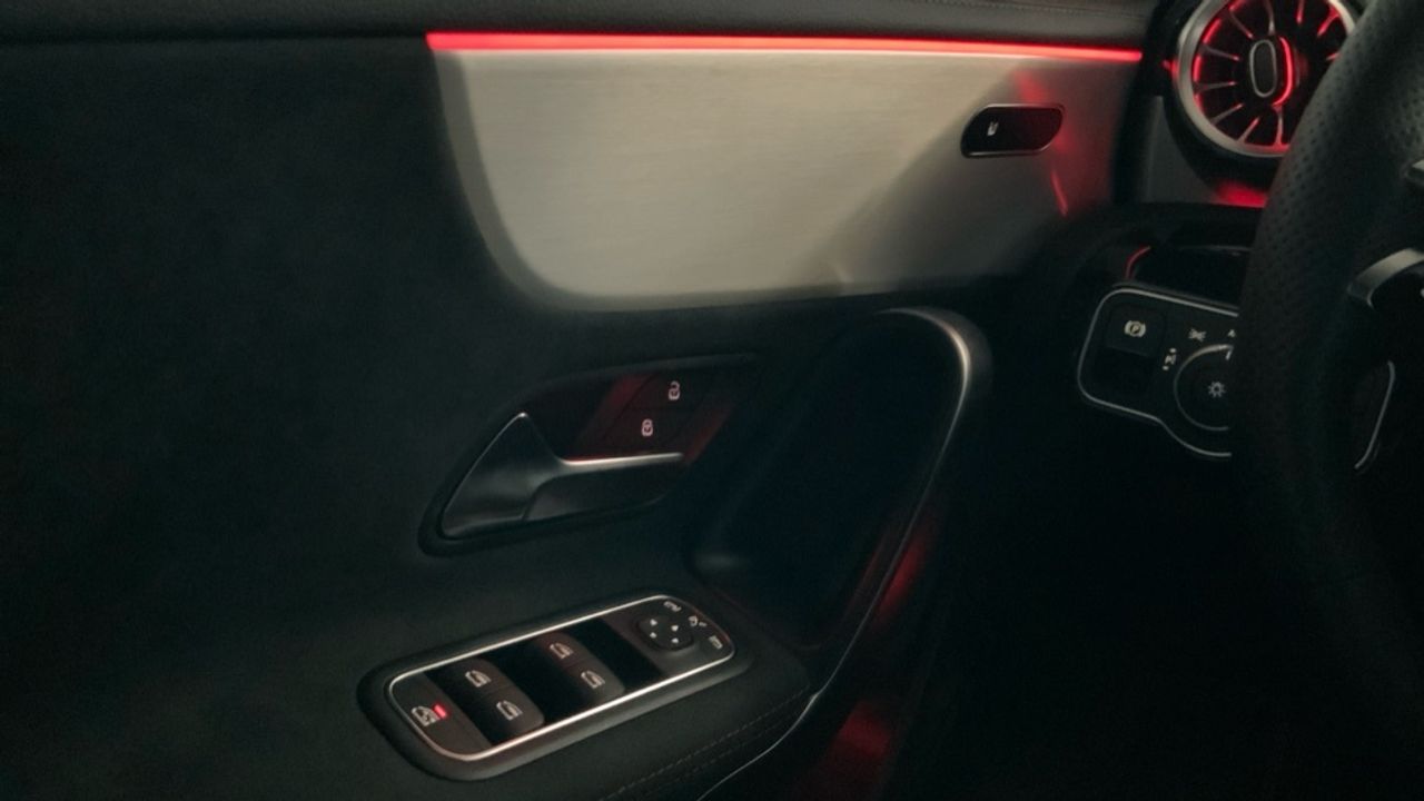 Mercedes CLA 250 e AMG Line (EURO 6d) - foto 15