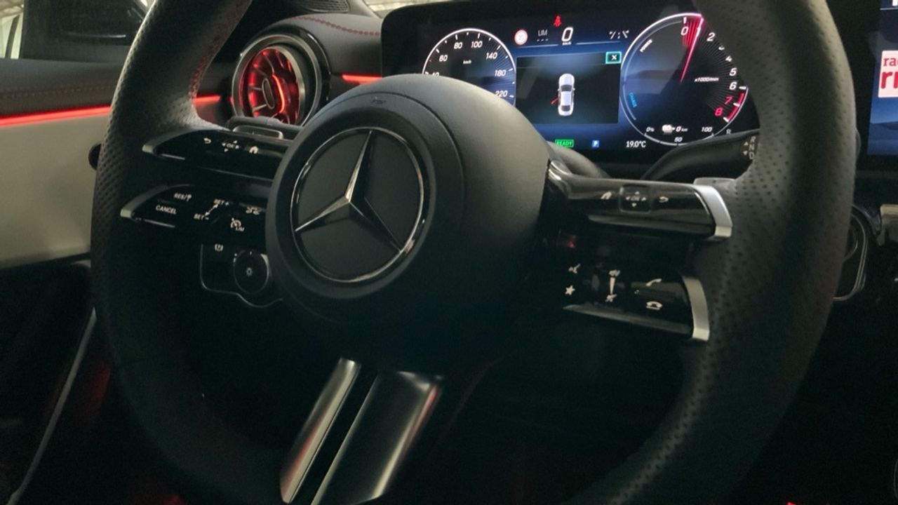 Mercedes CLA 250 e AMG Line (EURO 6d) - foto 14