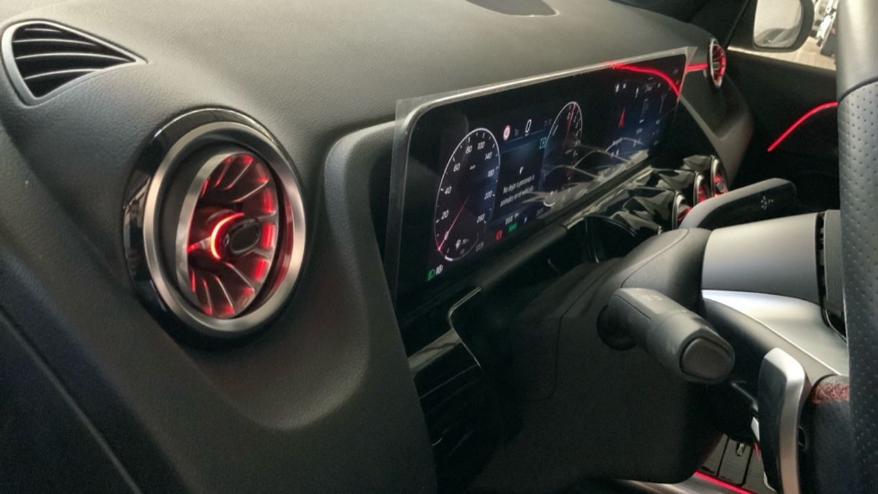 Mercedes GLA 250 e AMG Line (EURO 6d) - foto 19