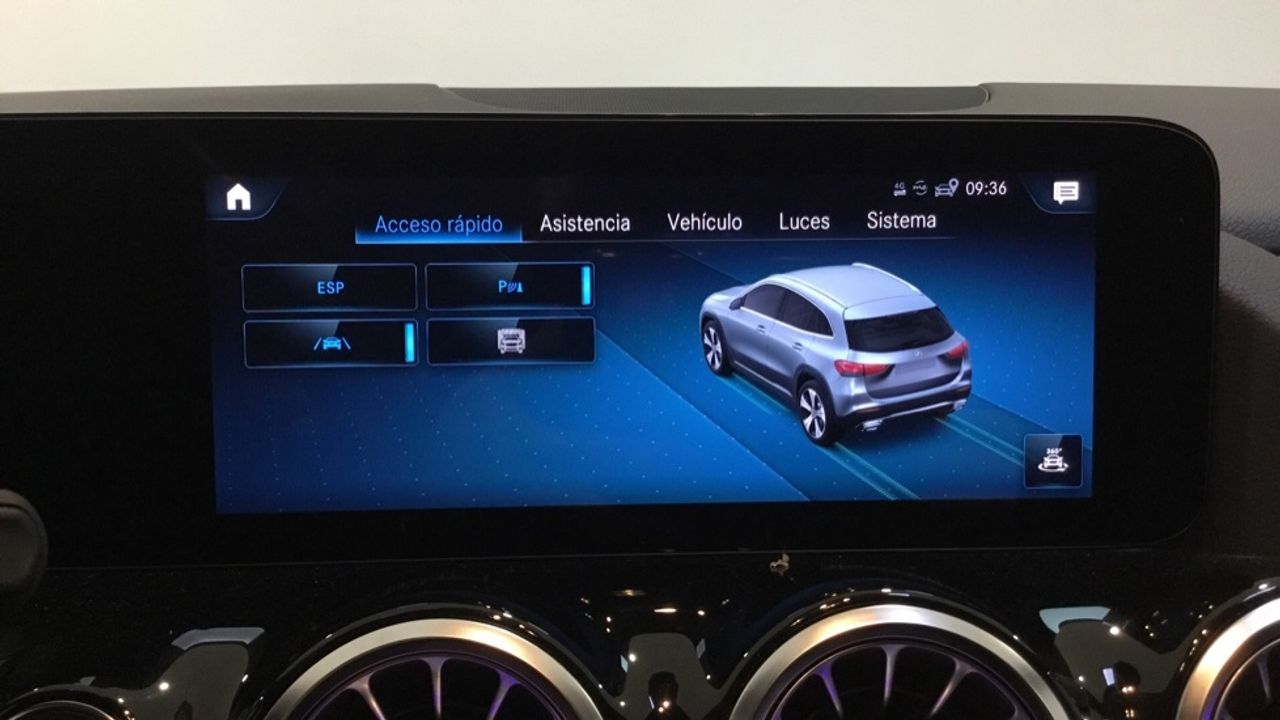 Mercedes GLA 250 e AMG Line (EURO 6d) - foto 26