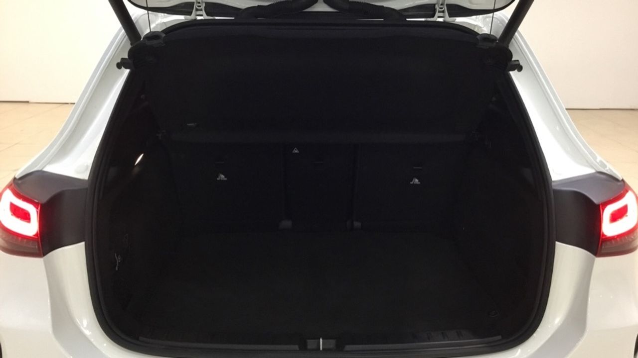 Mercedes GLA 250 e AMG Line (EURO 6d) - foto 12