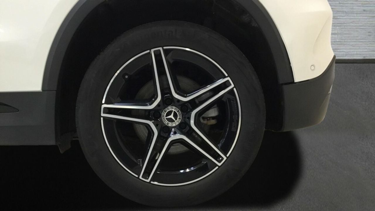 Mercedes GLA 250 e AMG Line (EURO 6d) - foto 5