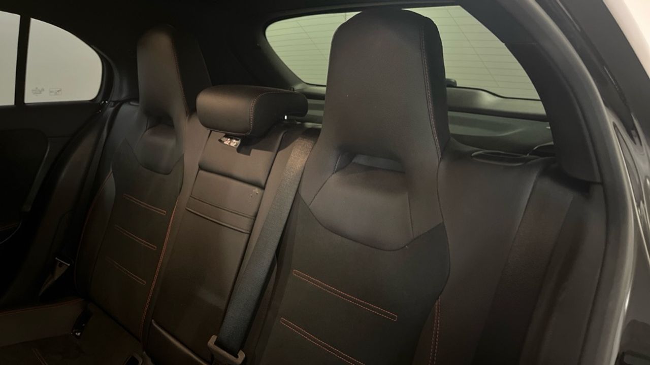 Mercedes Clase A 200 d AMG Line (EURO 6d) - foto 11